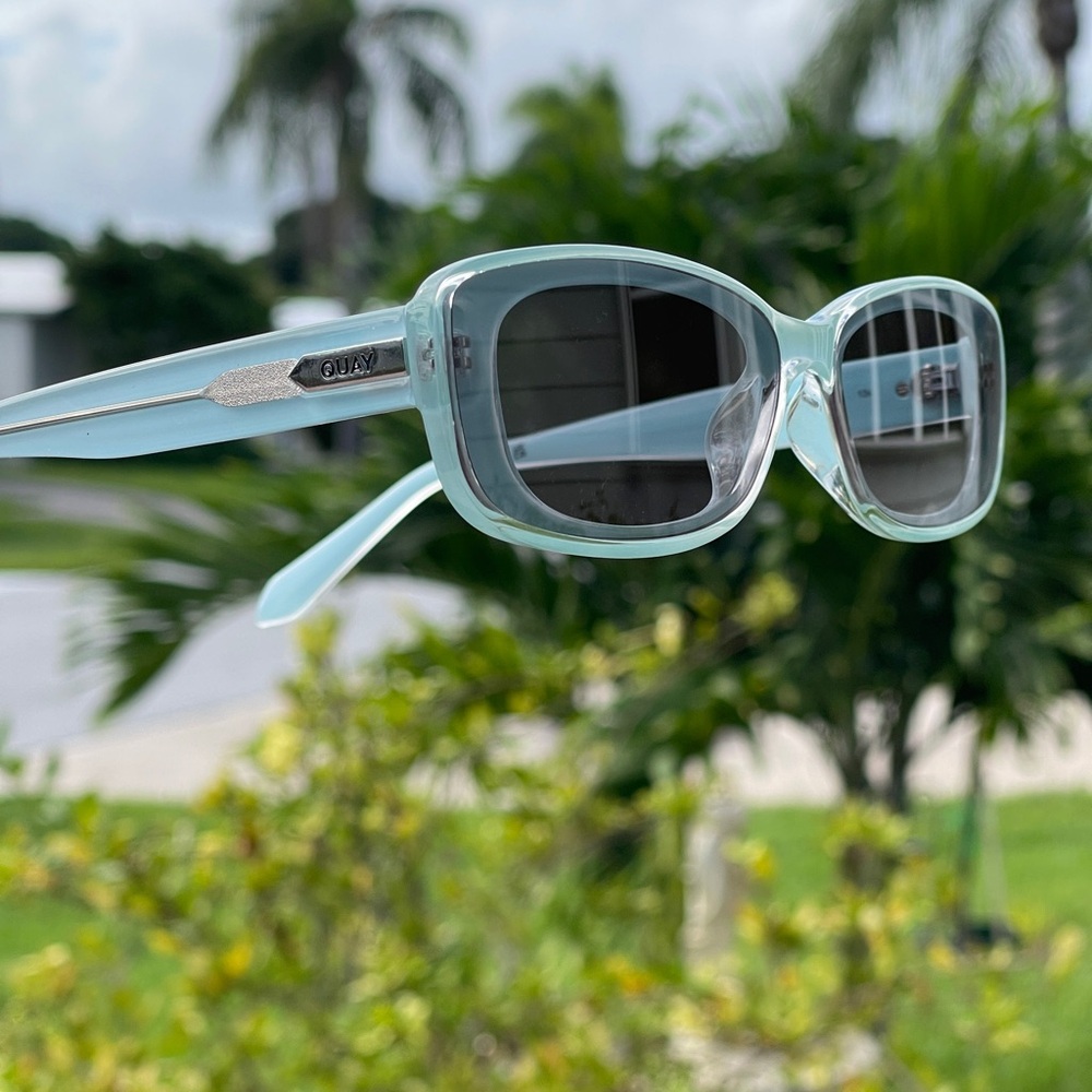 QUAY AUSTRALIA Vibe Check Sunglasses In Mint 62-13-145 - Picture 12 of 16